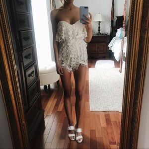 White romper size small! Perfect condition
